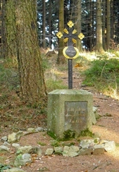 	Nadlerův hrob	